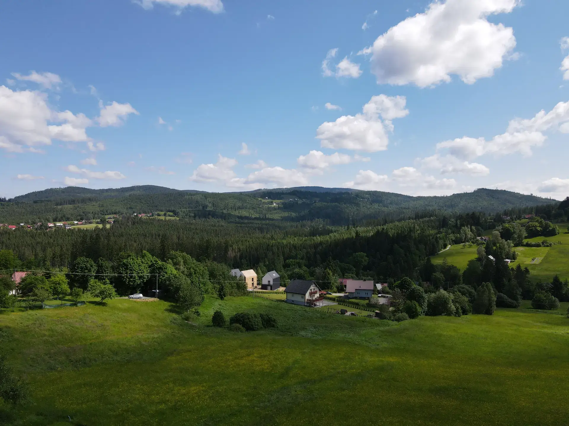 Całoroczne domy z cali w Istebnej